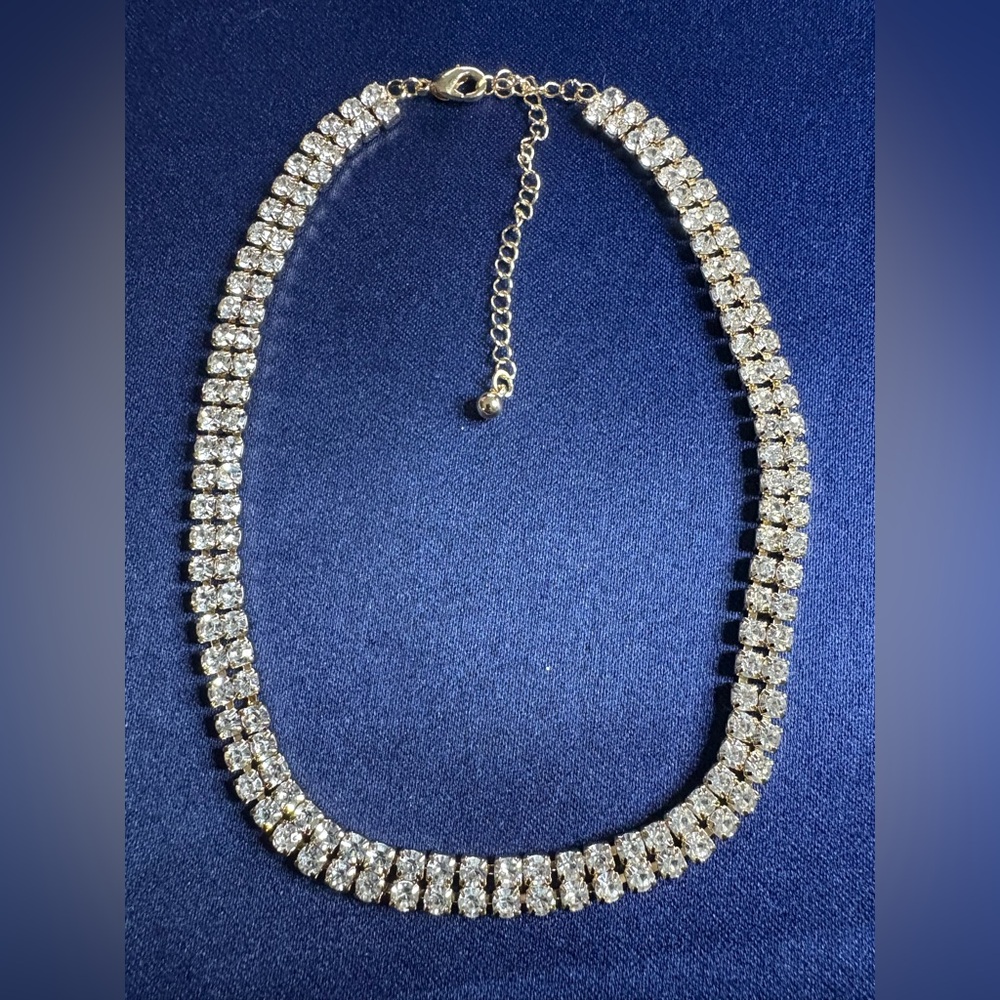 Necklace Forever 21 Gold Silver Rhinestone Choker